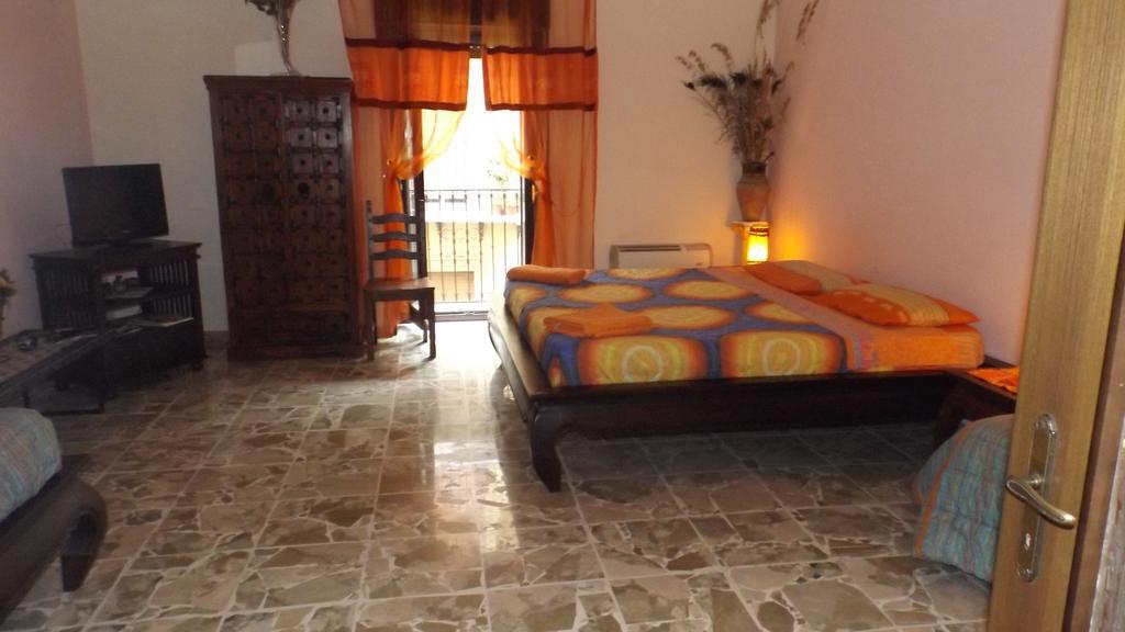 Bed And Breakfast Baobab Piazza Armerina Kültér fotó